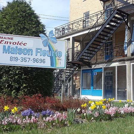 MHotel Domaine l'Envolée- Maison Fleurie Victoriaville Esterno foto