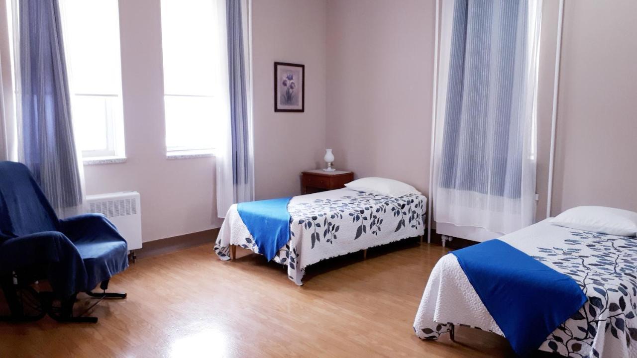 MHotel Domaine l'Envolée- Maison Fleurie Victoriaville Esterno foto